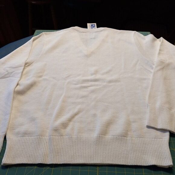 NWT Vintage IHC White XL Long Sleeve School Apparel Sweater - Picture 5 of 5